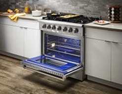 THOR Kitchen 36 Inch Professional Gas Range In Stainless Steel