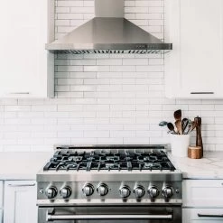 ZLINE Kitchen And Bath ZLINE Convertible Vent Wall Mount Range Hood In Stainless Steel (KB)