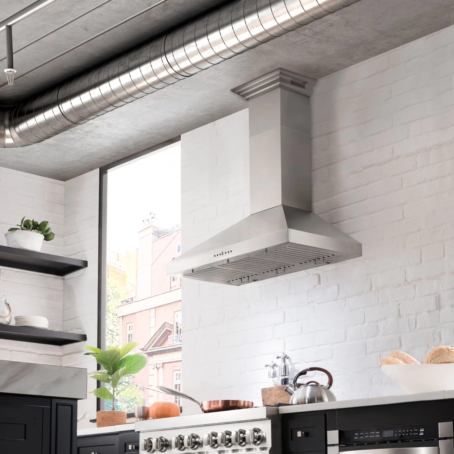 ZLINE Kitchen And Bath ZLINE Ducted Vent Wall Mount Range Hood In Stainless Steel With Built-in ZLINE CrownSound Bluetooth Speakers (KL3CRN-BT) 2 ZLINE Kitchen And Bath ZLINE Ducted Vent Wall Mount Range Hood In Stainless Steel With Built-in ZLINE CrownSound Bluetooth Speakers (KL3CRN-BT)