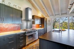 Shop By Brand Forté Cortivo Wall Mount Glass Canopy Range Hood With 600 CFM In Stainless Steel