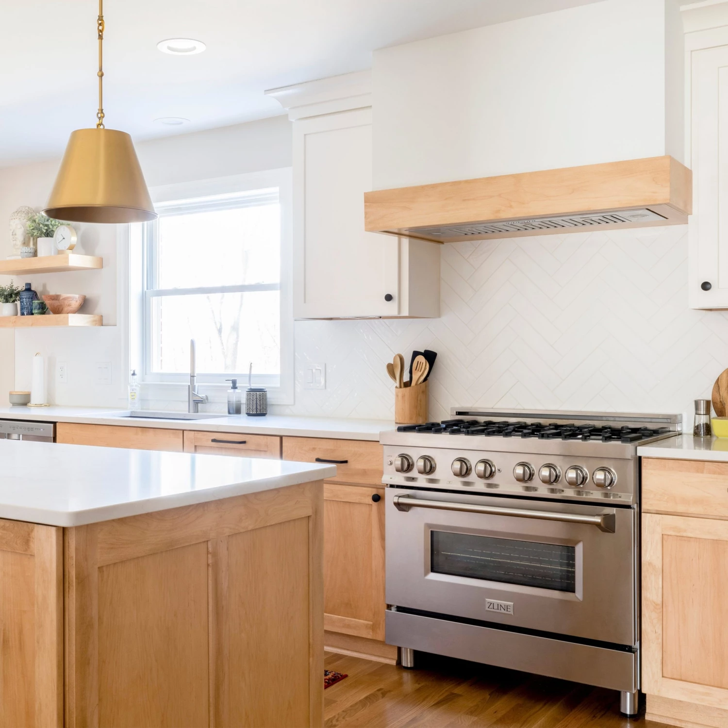 ZLINE Kitchen And Bath Shop By Style ZLINE 36 In. Dual Fuel Range With Gas Stove And Electric Oven In Stainless Steel With Color Door Options (RA36) 11 ZLINE Kitchen And Bath Shop By Style ZLINE 36 In. Dual Fuel Range With Gas Stove And Electric Oven In Stainless Steel With Color Door Options (RA36)