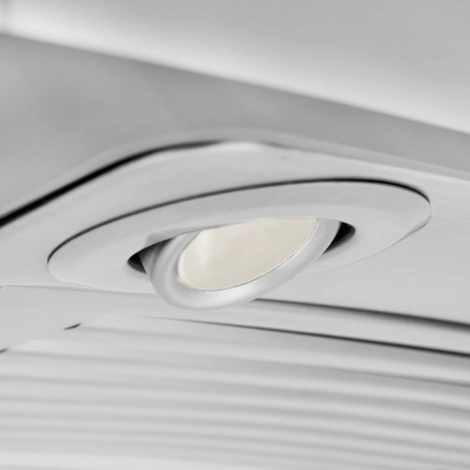 ZLINE Kitchen And Bath ZLINE Island Mount Range Hood In Stainless Steel With Built-in ZLINE CrownSound Bluetooth Speakers (GL9iCRN-BT) 10 ZLINE Kitchen And Bath ZLINE Island Mount Range Hood In Stainless Steel With Built-in ZLINE CrownSound Bluetooth Speakers (GL9iCRN-BT)