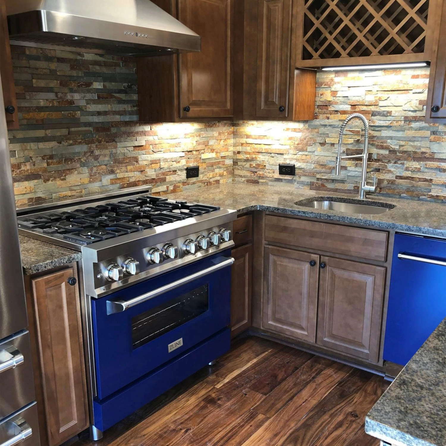 ZLINE Kitchen And Bath Shop By Style ZLINE 36 In. Dual Fuel Range With Gas Stove And Electric Oven In Stainless Steel With Color Door Options (RA36) 10 ZLINE Kitchen And Bath Shop By Style ZLINE 36 In. Dual Fuel Range With Gas Stove And Electric Oven In Stainless Steel With Color Door Options (RA36)