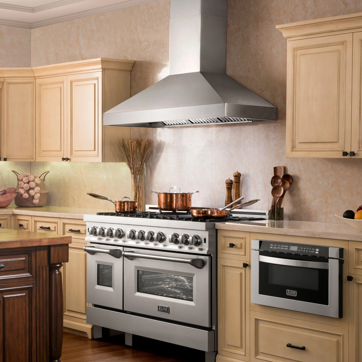 ZLINE Kitchen And Bath Shop By Brand ZLINE Professional Convertible Vent Wall Mount Range Hood In Stainless Steel With Crown Molding (597CRN) 3 ZLINE Kitchen And Bath Shop By Brand ZLINE Professional Convertible Vent Wall Mount Range Hood In Stainless Steel With Crown Molding (597CRN)